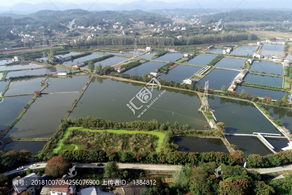 航拍美麗鄉(xiāng)村
