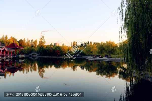 風(fēng)光旖旎的阜康瑤池園