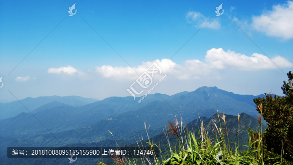 山脈