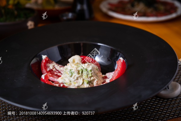龍蝦西紅柿沙拉