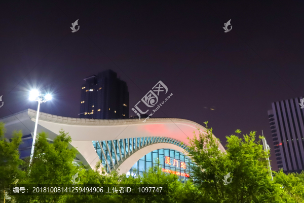 火車站夜景