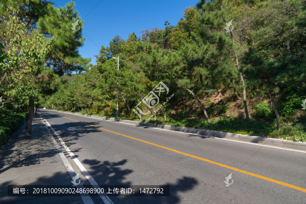大連濱海路道路無人