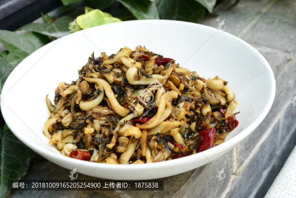 酸菜魷魚須
