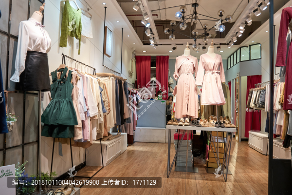 時尚服裝專賣店