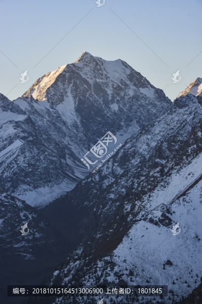 天山
