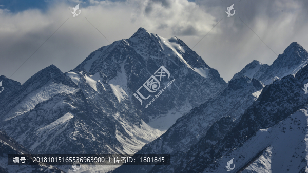 天格爾峰