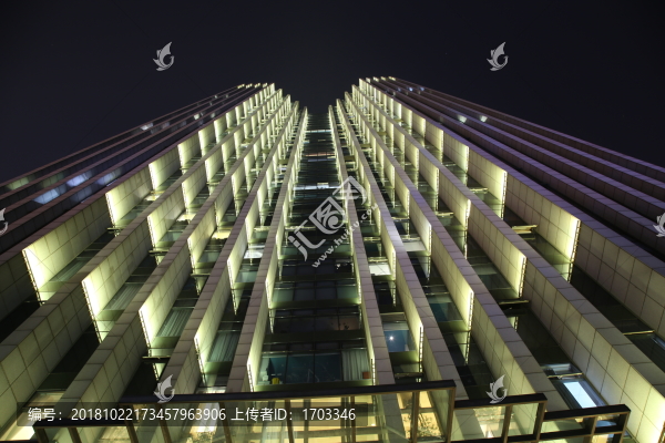 高樓夜景