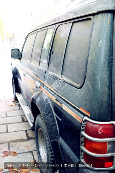 經(jīng)典三菱越野車