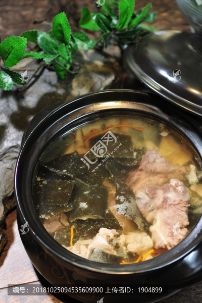 海帶龍骨湯