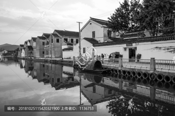 水鄉(xiāng)民居