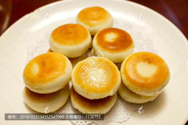 餐桌油炸面點(diǎn)