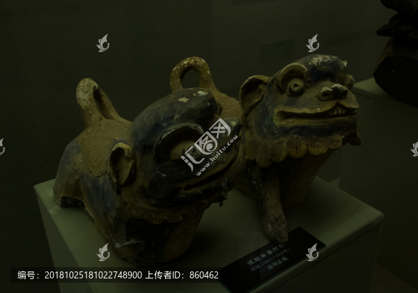 泥塑脊獸對獅