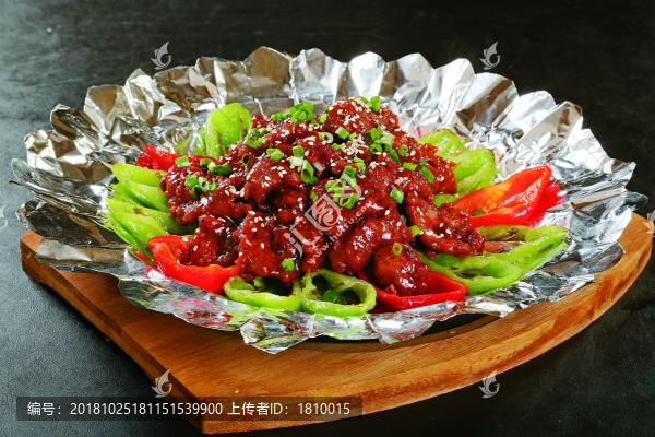 鐵板尖椒爆牛肉
