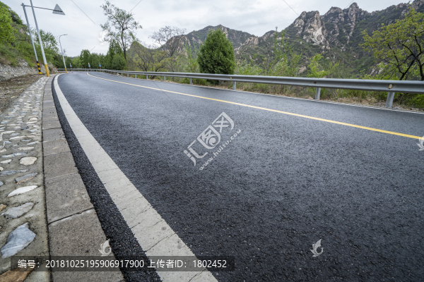 公路路面