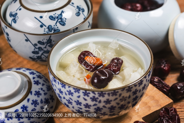雪梨燉銀耳湯