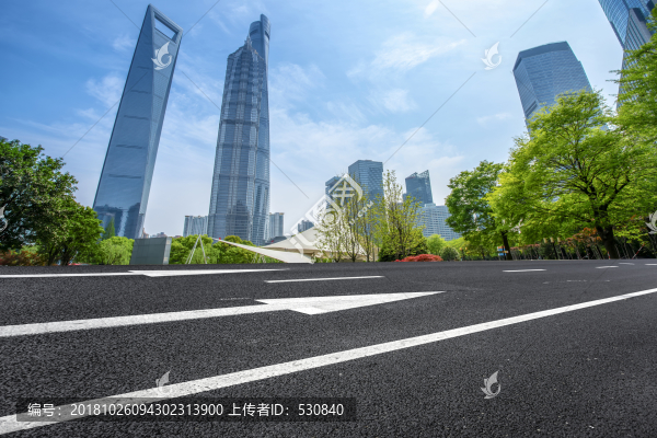 上海柏油馬路和高樓大廈
