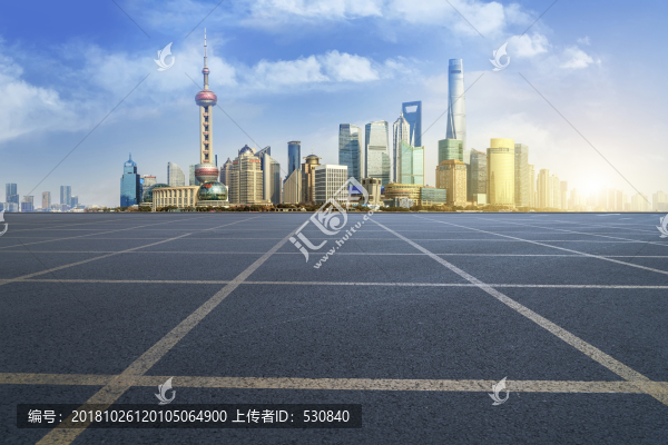 柏油馬路和上?，F(xiàn)代建筑群