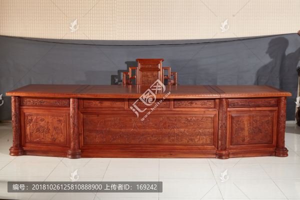緬甸花梨大班臺(tái)