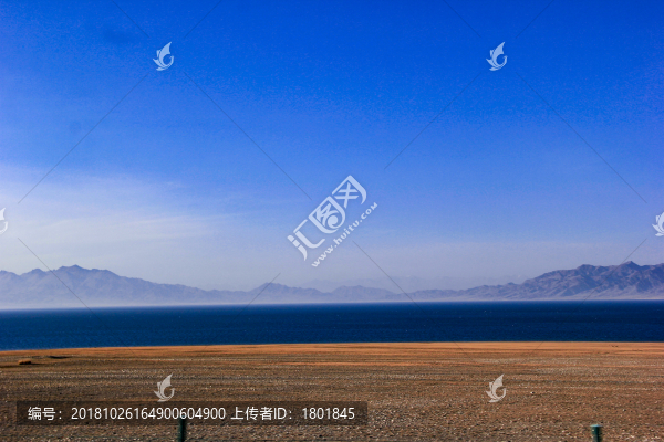 賽里木湖