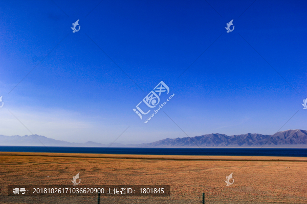 賽里木湖