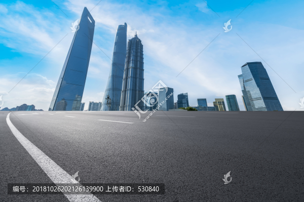 地平線和上海外灘高端建筑