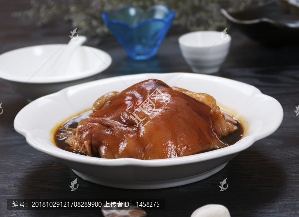 冰糖肘子