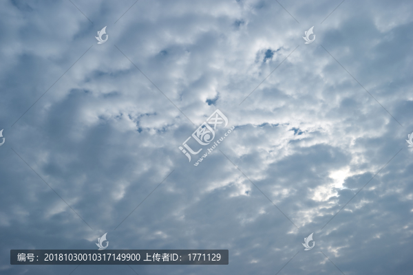 多云天空