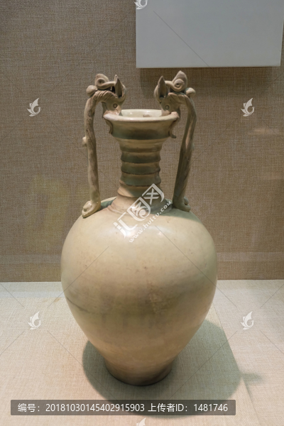 白釉獸頭壺