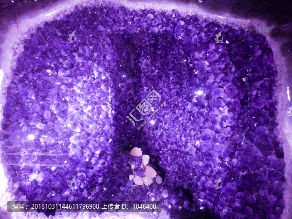 紫色水晶