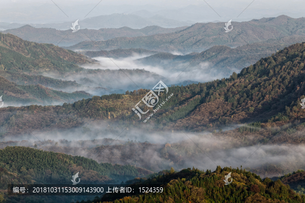 遠山秋景裝飾畫