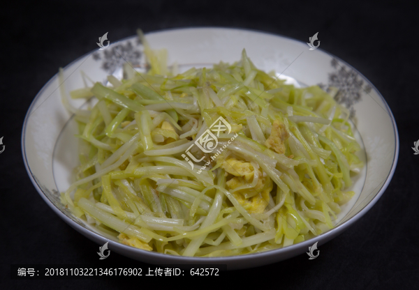 蒜黃炒雞蛋