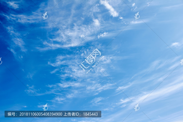 浮云藍(lán)天