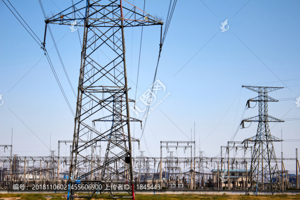 高壓電塔