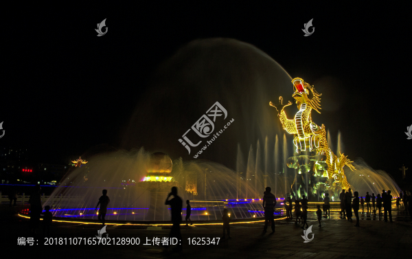 甘肅寧縣九龍廣場(chǎng)龍珠島