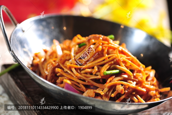 干鍋魷魚(yú)絲