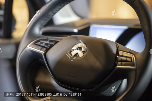 蔚來ES87座SUV