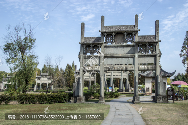 棠樾石牌坊群