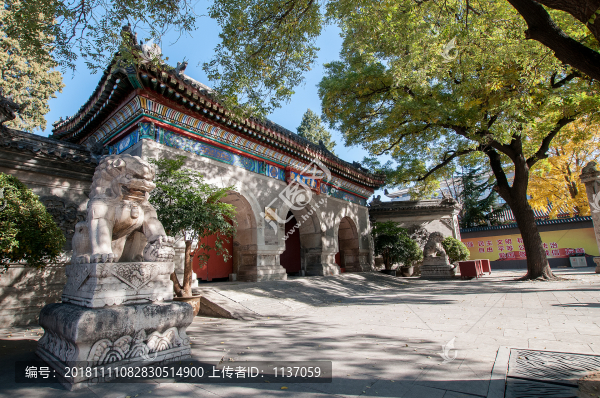 北京白云觀山門