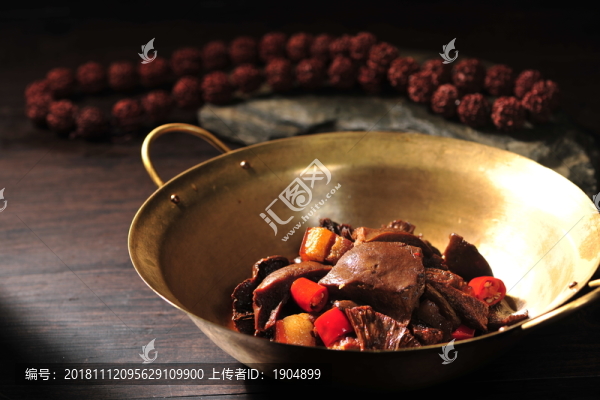 砂鍋野生菌