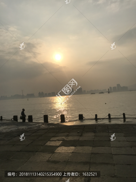 黃昏