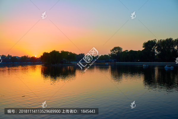 北京什剎海夕陽