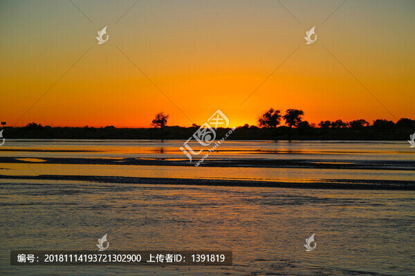 胡楊英雄影視城