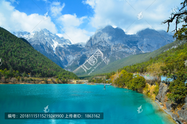 玉龍雪山