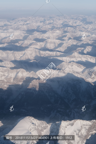天山山脈