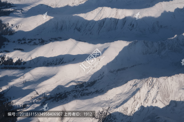 天山山脈