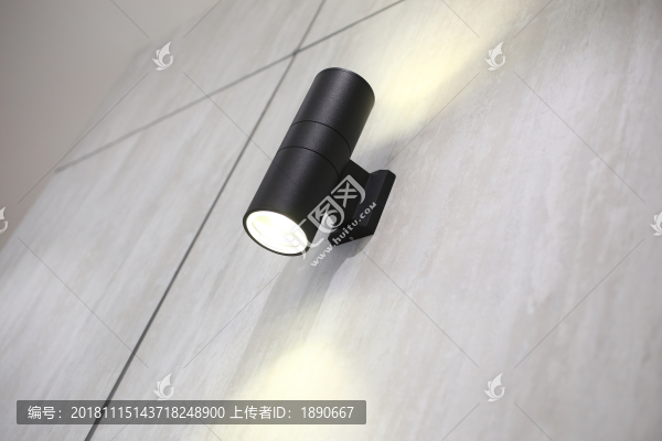 射燈
