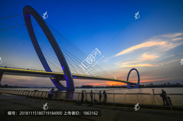 南京眼