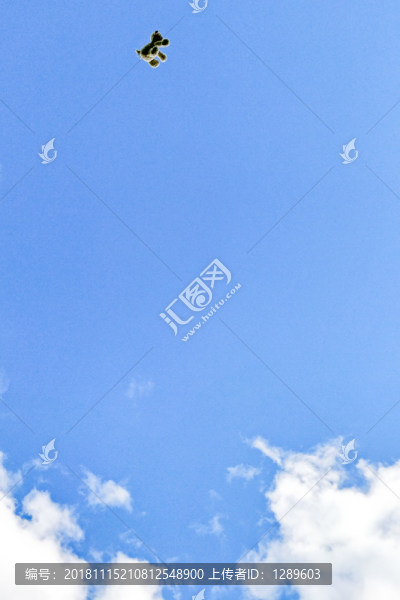 拋向天空的玩具