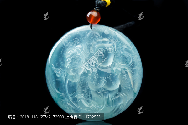 玻璃種翡翠