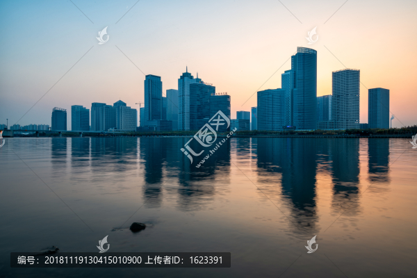 天津?yàn)I海新區(qū)中心商務(wù)區(qū)